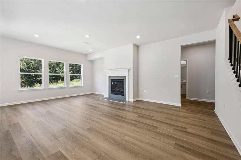 Grayson, GA 30017,193 Soseby Lake LN