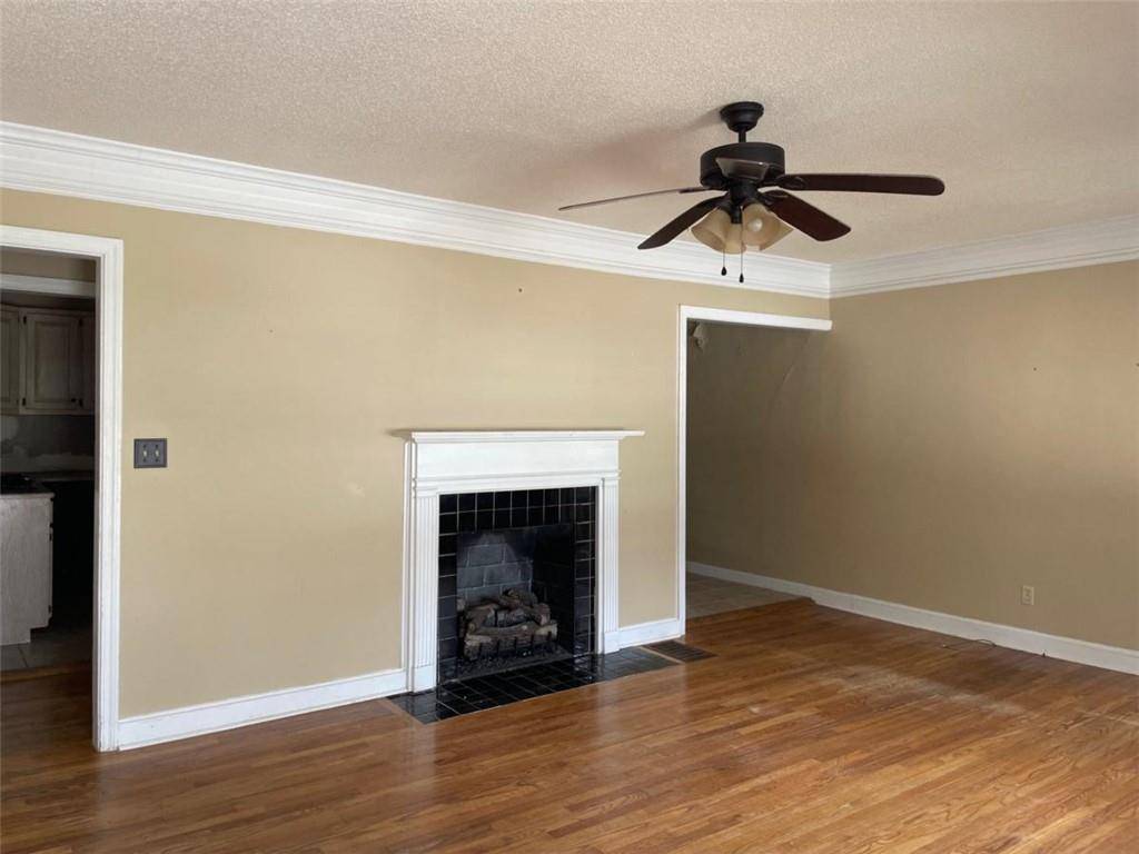 Atlanta, GA 30319,1867 Dresden DR
