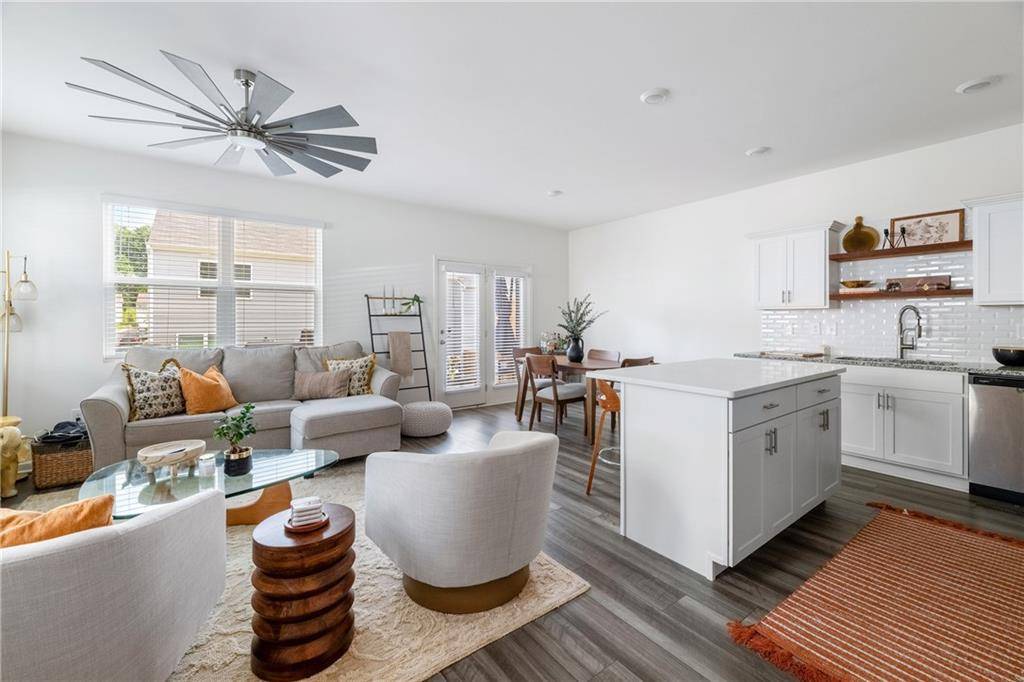 Atlanta, GA 30331,3554 Bluebird CT