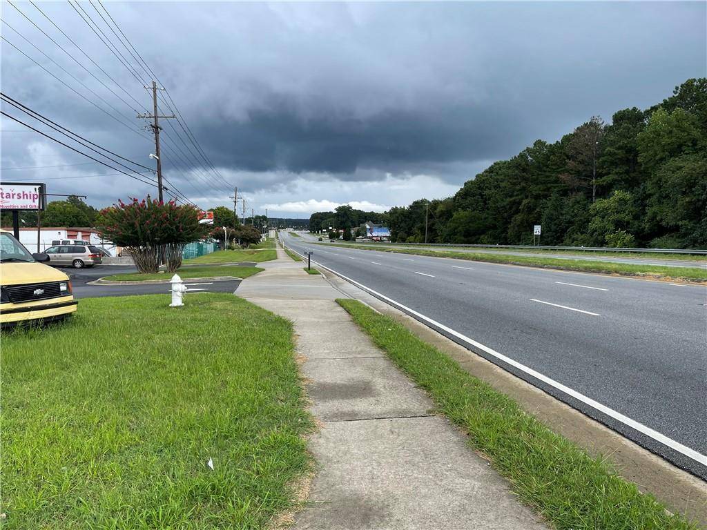 Conyers, GA 30013,1672 Highway 138 NE