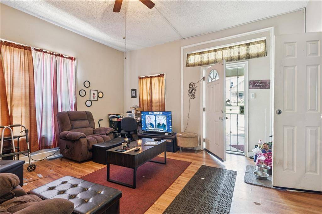 Atlanta, GA 30310,1454 Beecher ST SW