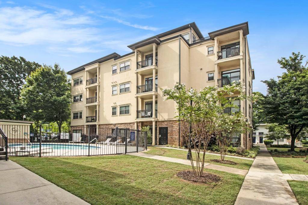 Atlanta, GA 30324,2230 Cheshire Bridge RD NE #401