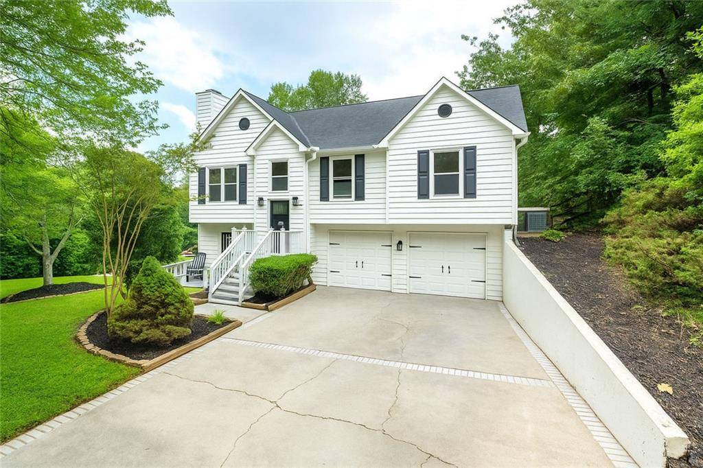 Cumming, GA 30041,5870 Shadewater Dr. DR