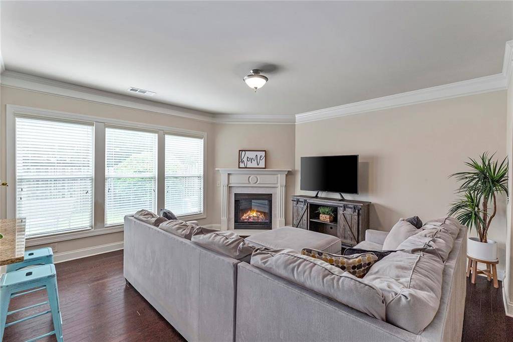 Alpharetta, GA 30004,750 Duberry ST