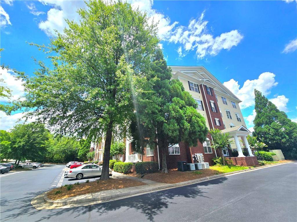 Alpharetta, GA 30009,1975 Nocturne DR #2206