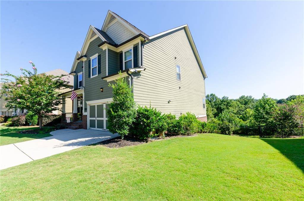 Flowery Branch, GA 30542,6828 New Fern LN