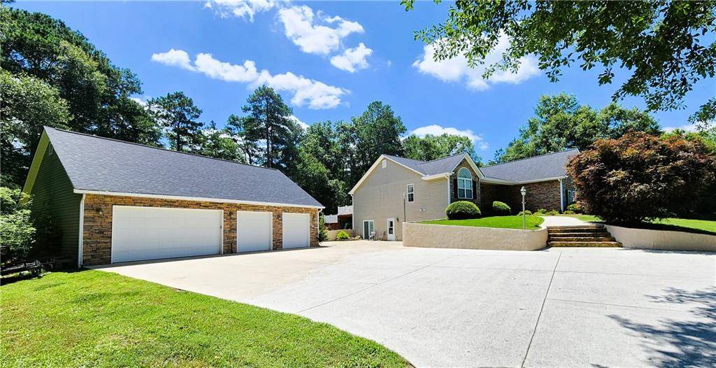 Loganville, GA 30052,5300 Haynes Creek DR