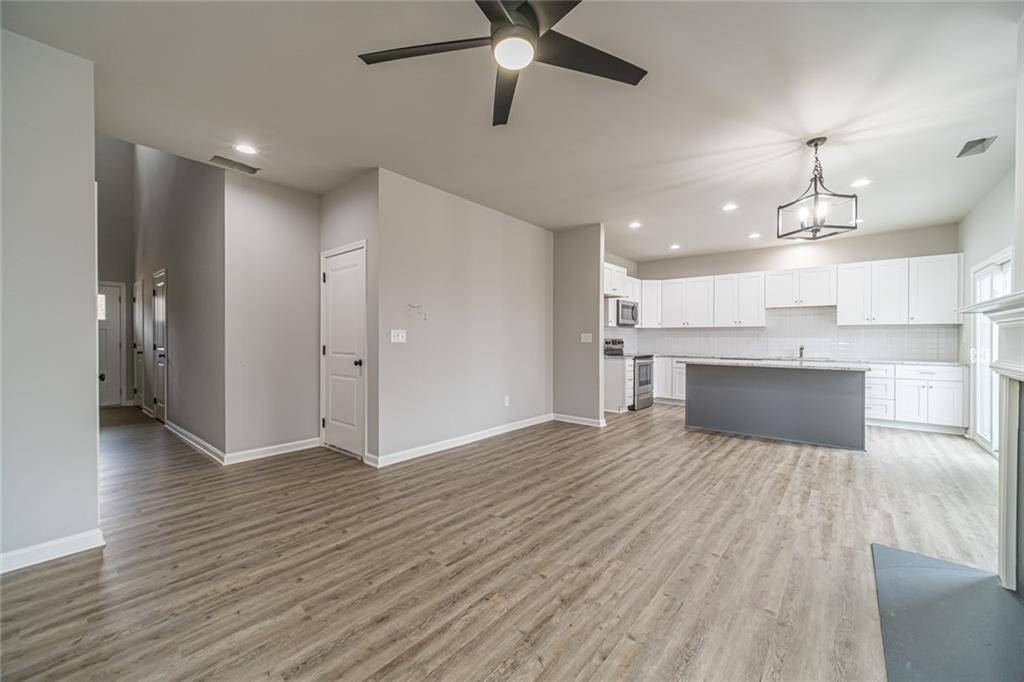 Winder, GA 30680,29 Richardson ST