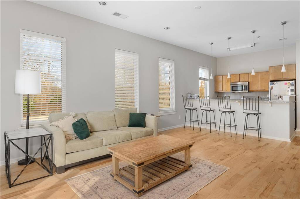 Atlanta, GA 30319,1430 Dresden DR NE #215