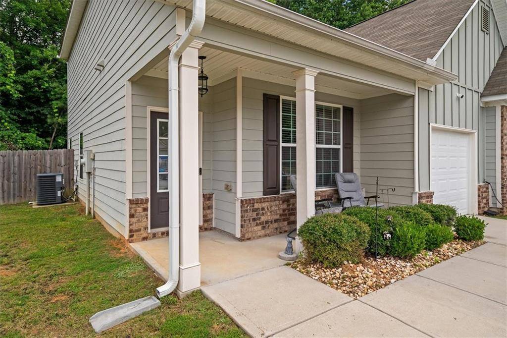 Villa Rica, GA 30180,560 Vandenburg DR