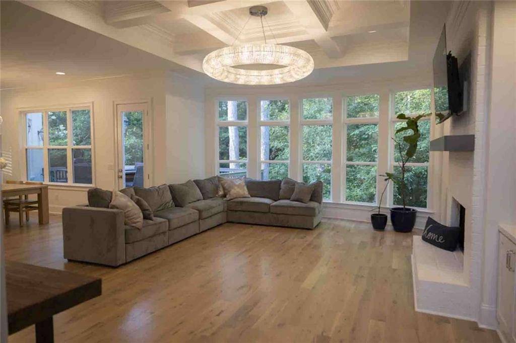 Alpharetta, GA 30009,1895 Henley WAY