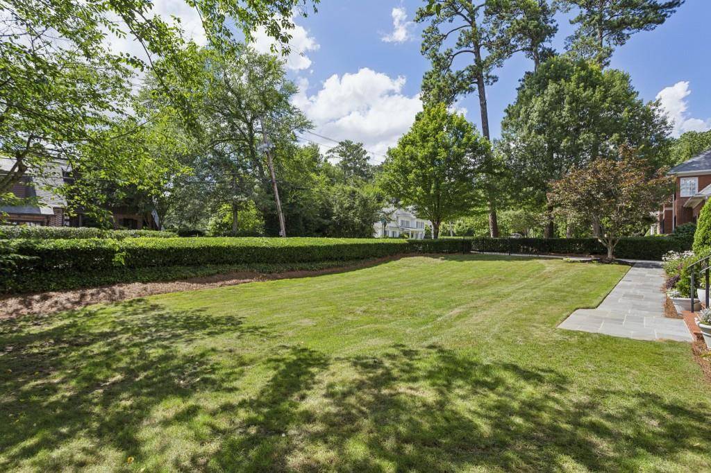 Atlanta, GA 30327,2671 Bohler RD NW
