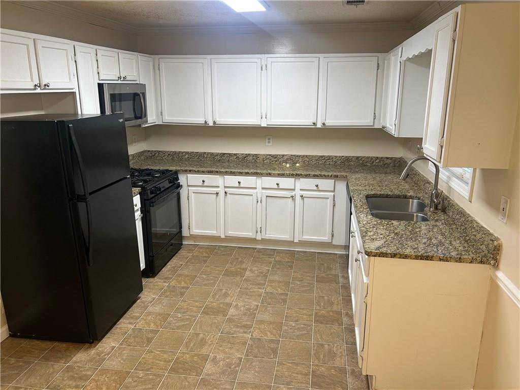 Stone Mountain, GA 30083,5000 Saxony CT