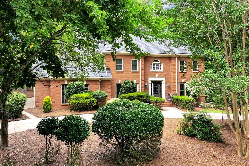 Roswell, GA 30076,1320 Northcliff TRCE