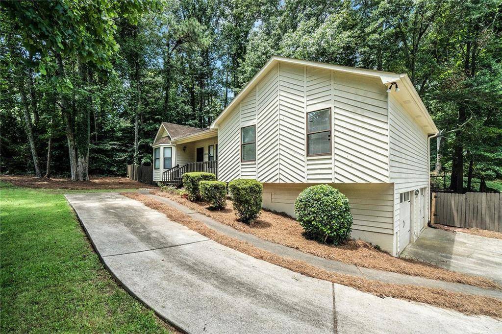 Acworth, GA 30102,647 Sunshine TRCE NW