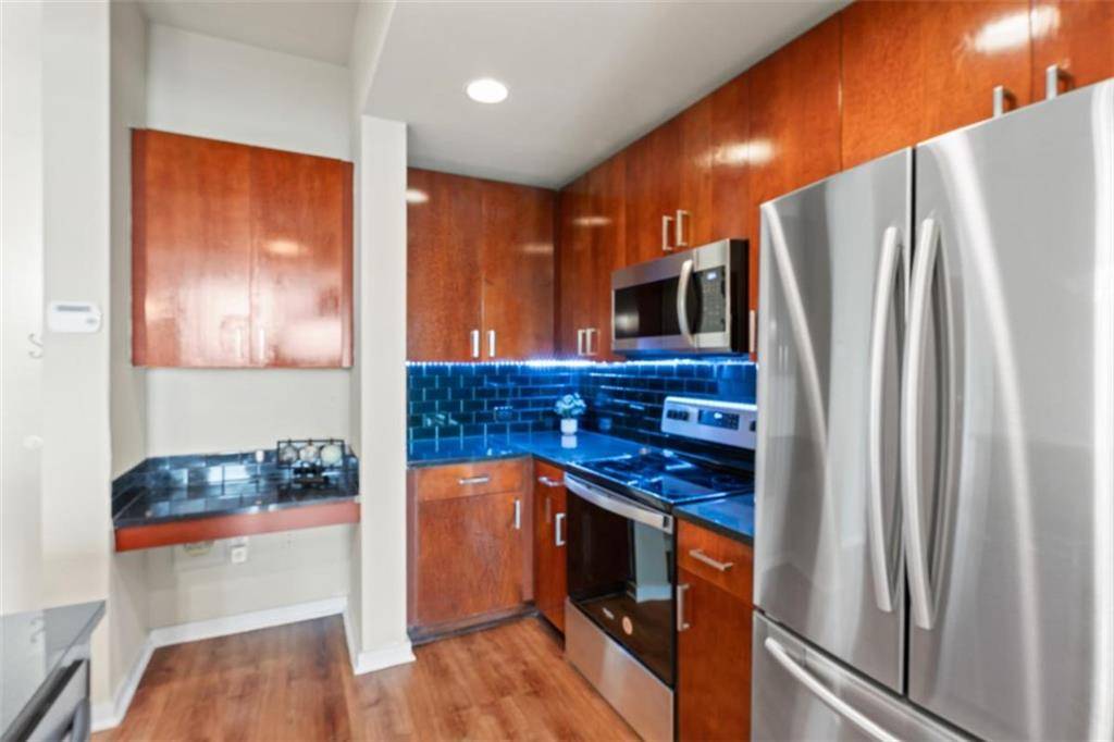Atlanta, GA 30363,361 17th ST ##1021