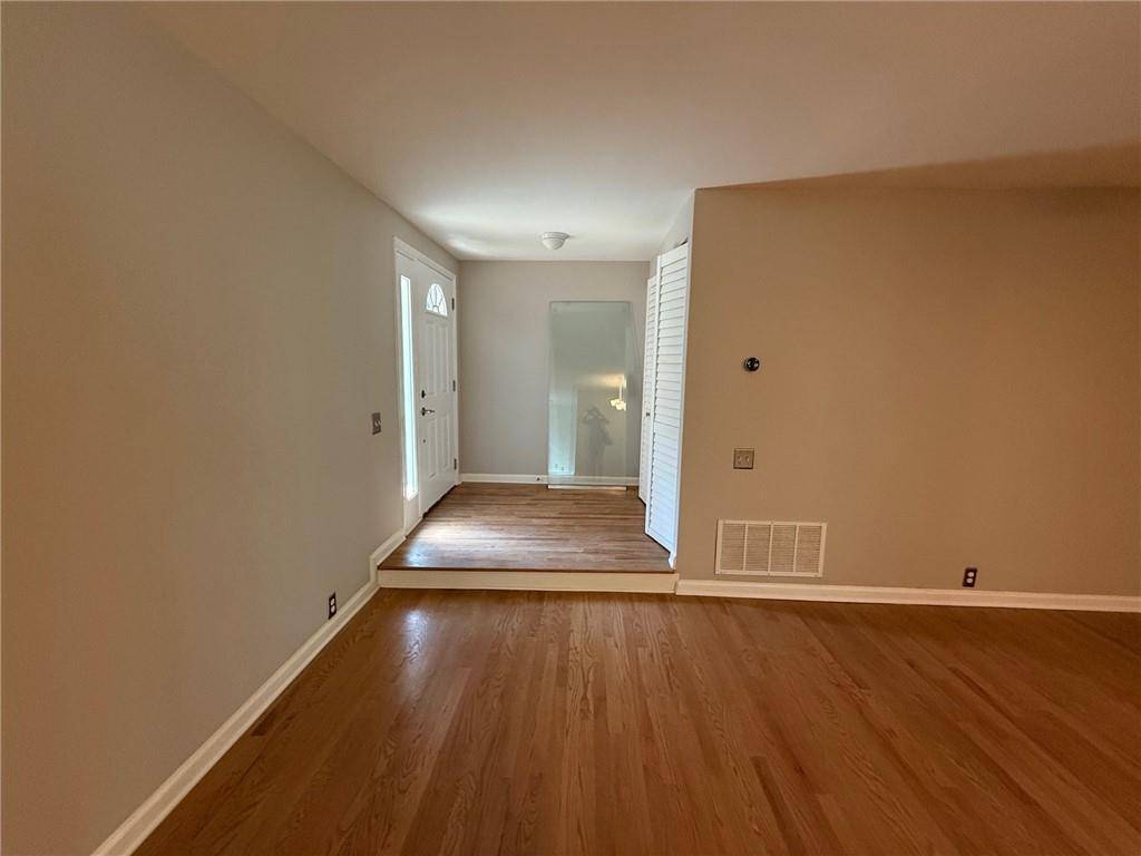 Atlanta, GA 30328,40 Dunwoody Springs DR