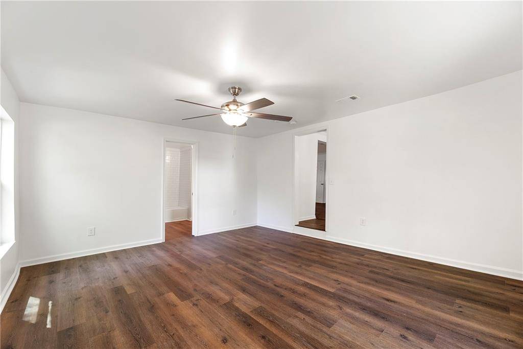 Newnan, GA 30263,33 Ray ST