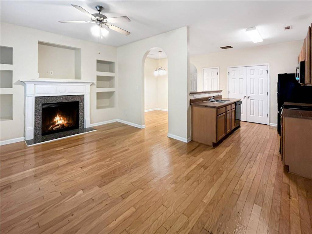 Fairburn, GA 30213,5000 Lincoln DR