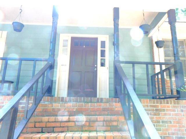 Atlanta, GA 30340,2817 Thornridge DR
