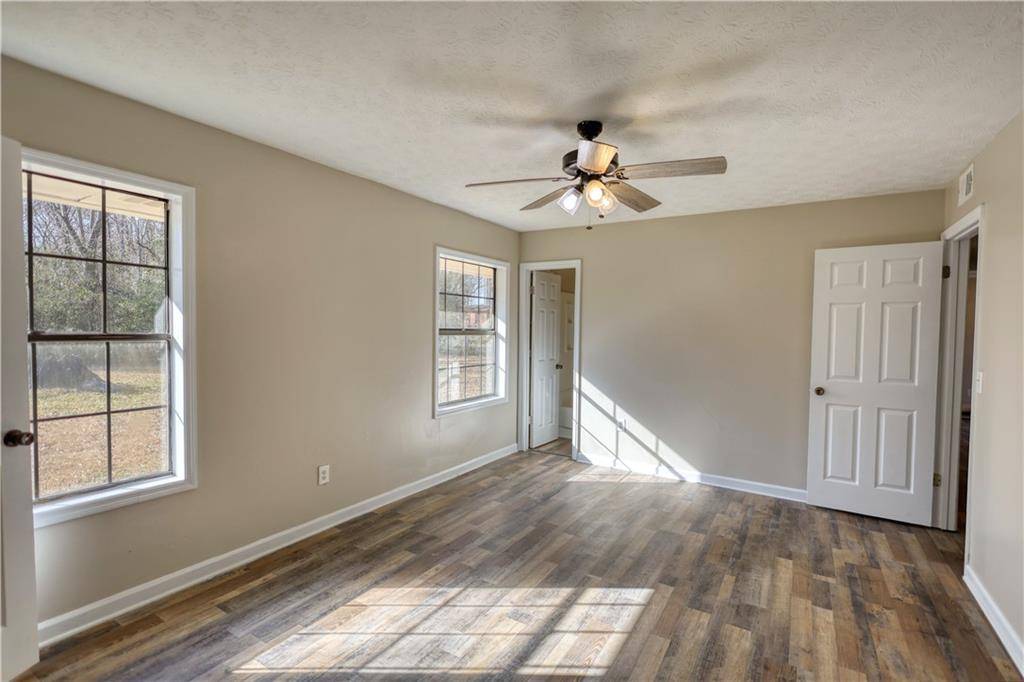 Hampton, GA 30228,11 Grove LN
