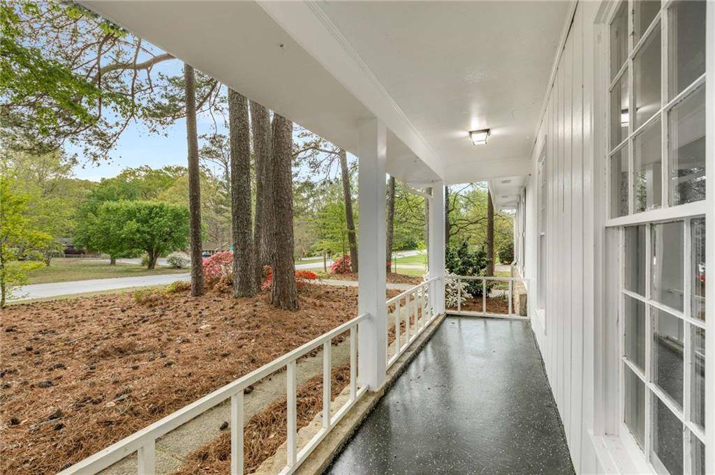 Snellville, GA 30078,2694 Hickory Valley DR