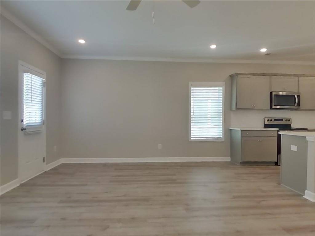 Woodstock, GA 30188,123 E Ridge WAY