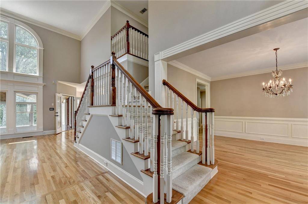Suwanee, GA 30024,6010 Somerset CT