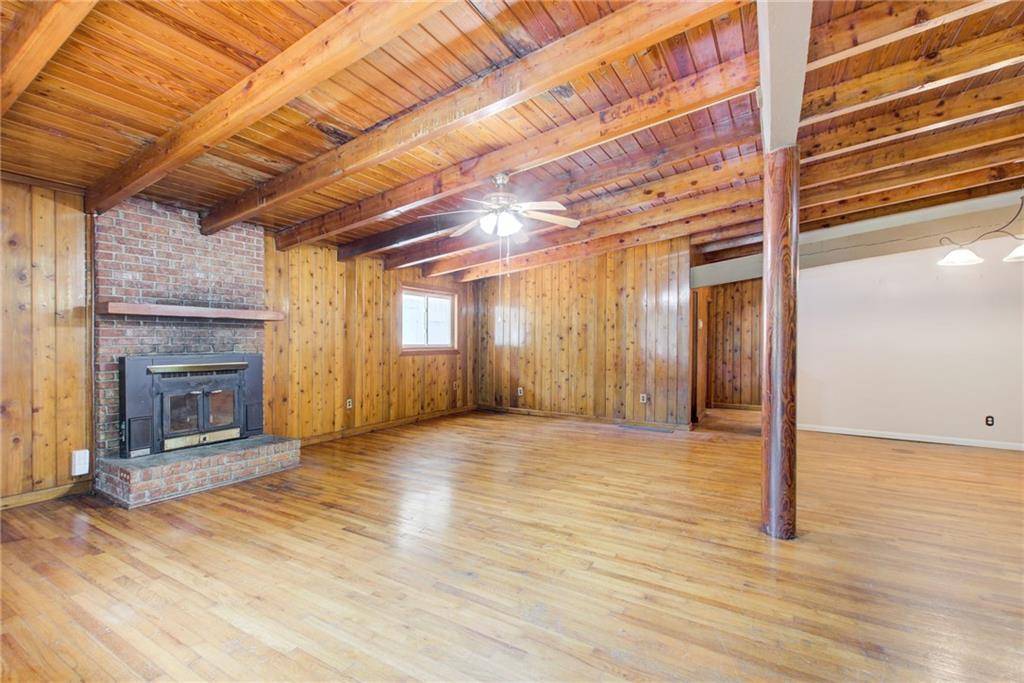 Woodstock, GA 30189,504 N Little Victoria RD