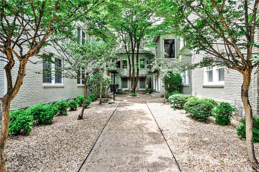 Atlanta, GA 30308,864 Charles Allen DR NE #C3