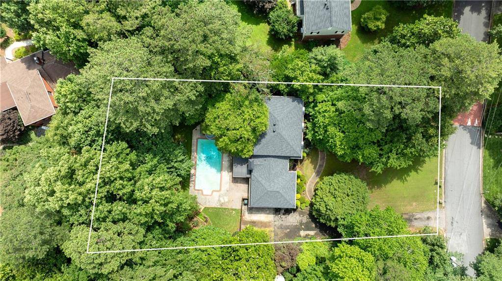 Atlanta, GA 30328,865 Old Creek TRL