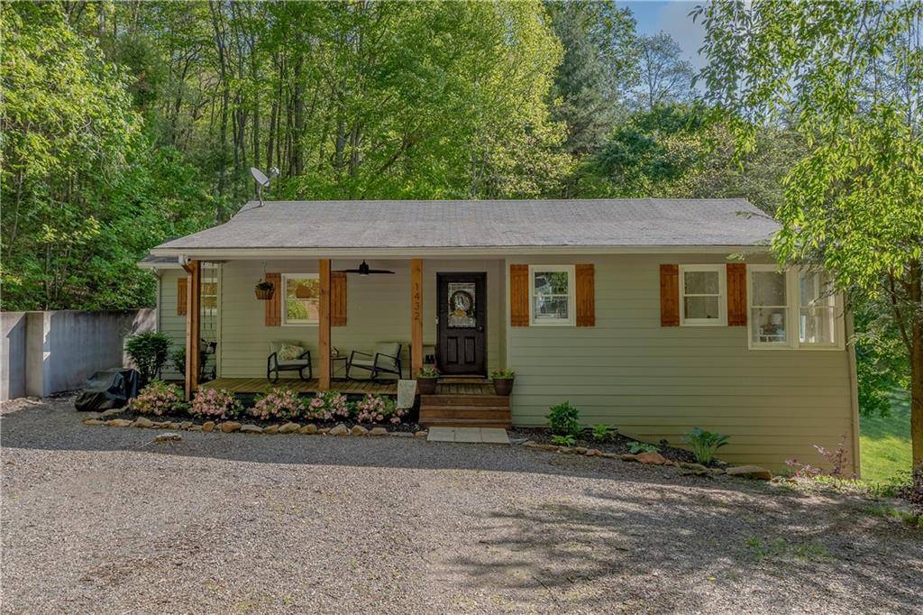Hiawassee, GA 30546,1432 Berrong RD