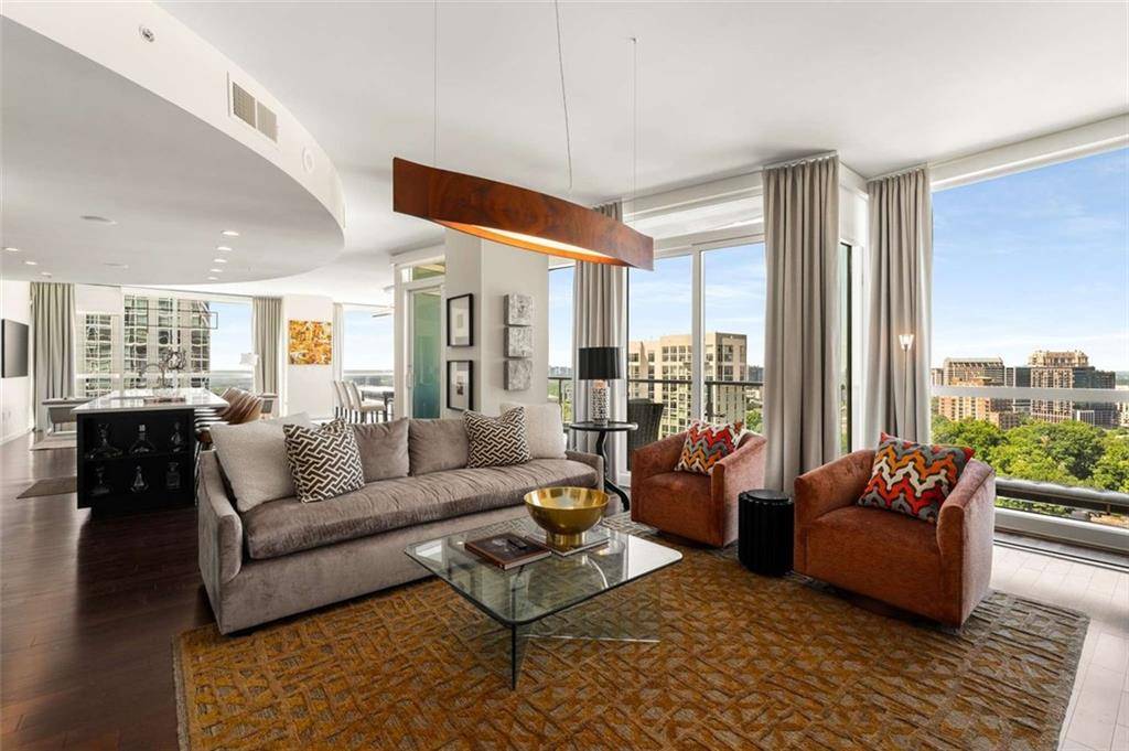 Atlanta, GA 30305,3325 PIEDMONT RD NE #2006