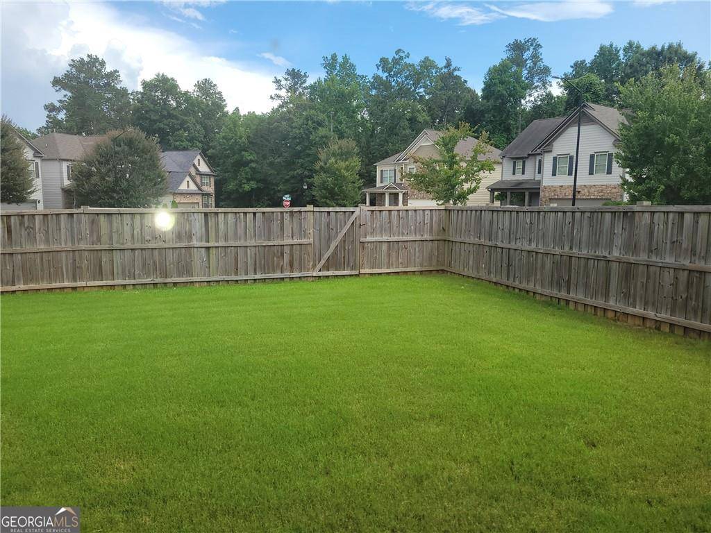 College Park, GA 30337,2424 Saint Andrews RDG