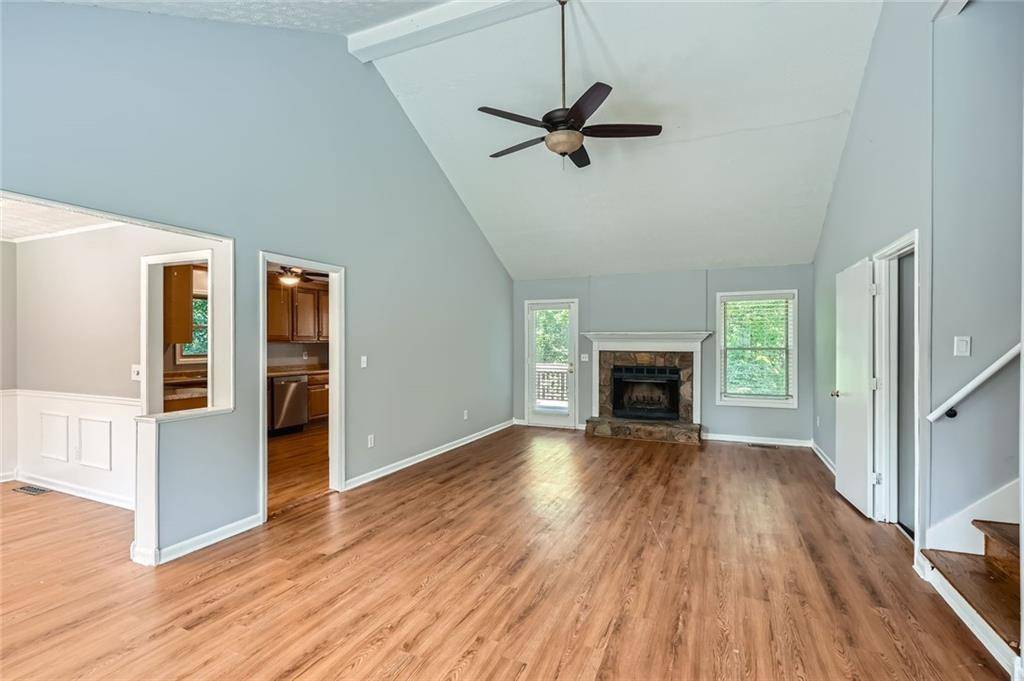 Marietta, GA 30066,5093 Ravenwood DR