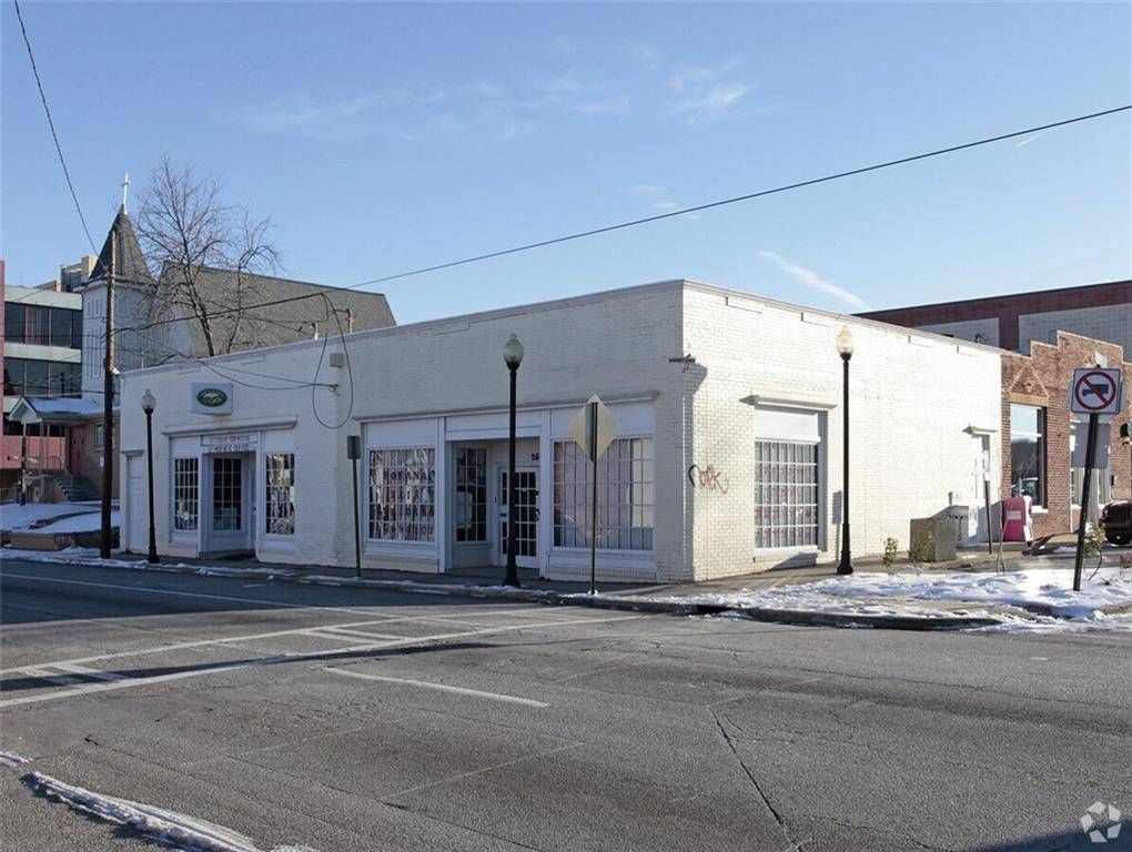 East Point, GA 30344,2796 East Point ST