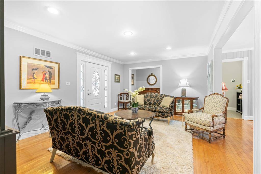 Smyrna, GA 30080,3755 Ashwood DR SE
