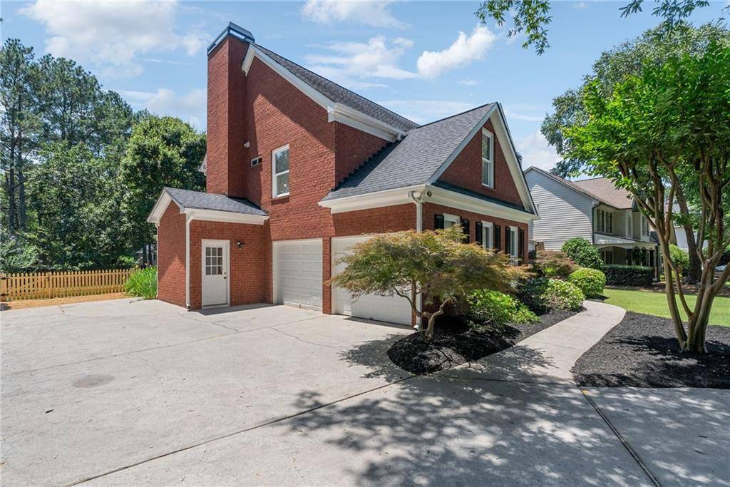 Suwanee, GA 30024,161 Forestview DR