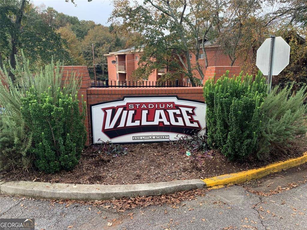 Athens, GA 30605,250 Little ST #D105