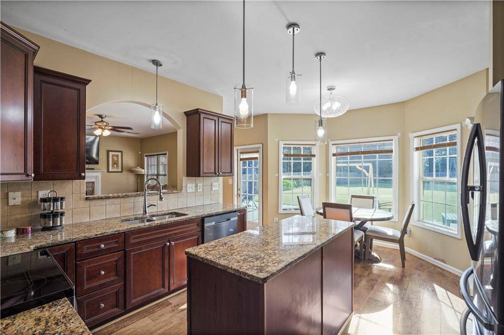 Covington, GA 30016,85 Shiver BLVD