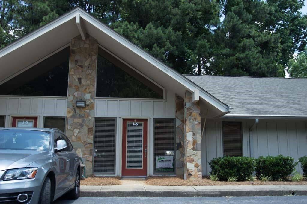 Roswell, GA 30076,11285 Elkins RD #6J