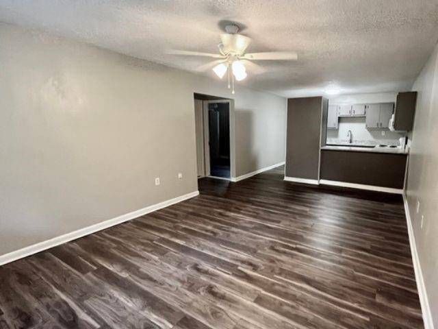 Dalton, GA 30721,4322 Banks DR