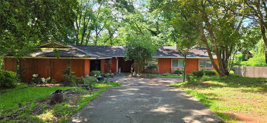 Stone Mountain, GA 30088,1717 Briarbend CT