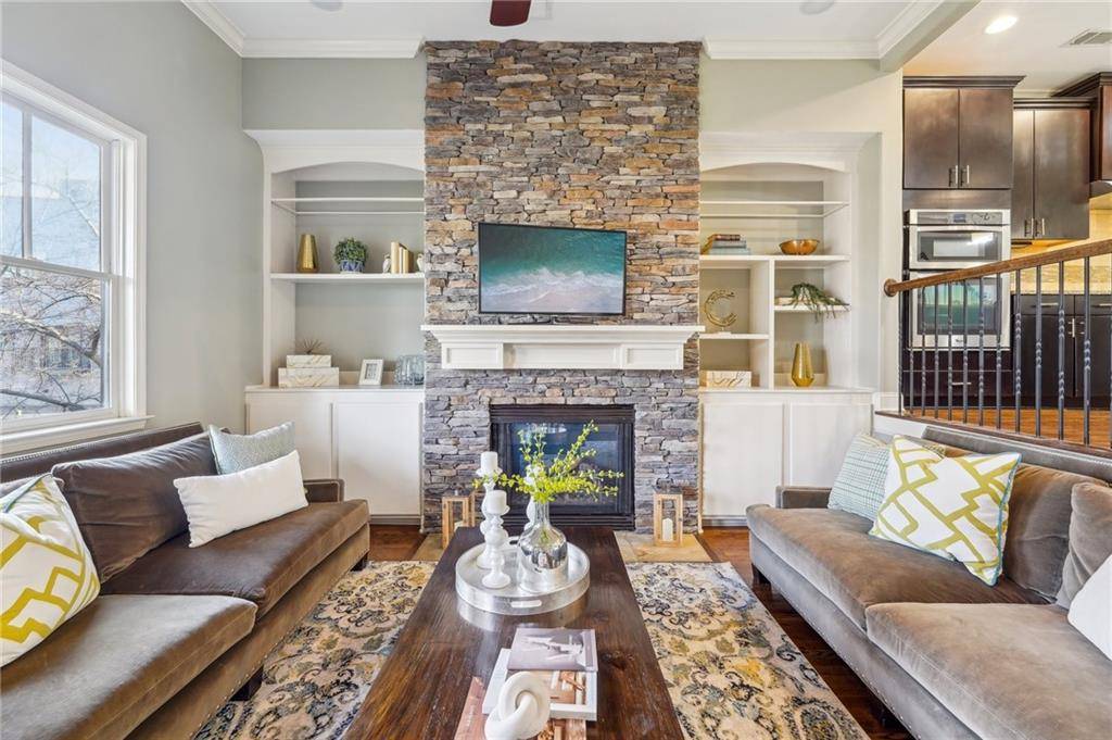 Atlanta, GA 30307,255 Southerland TER NE #207