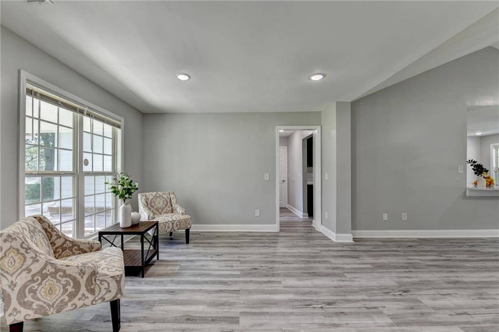 Lawrenceville, GA 30044,969 Bob Hannah CIR