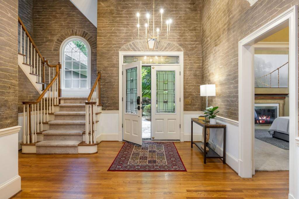 Sandy Springs, GA 30350,410 Waterridge CT