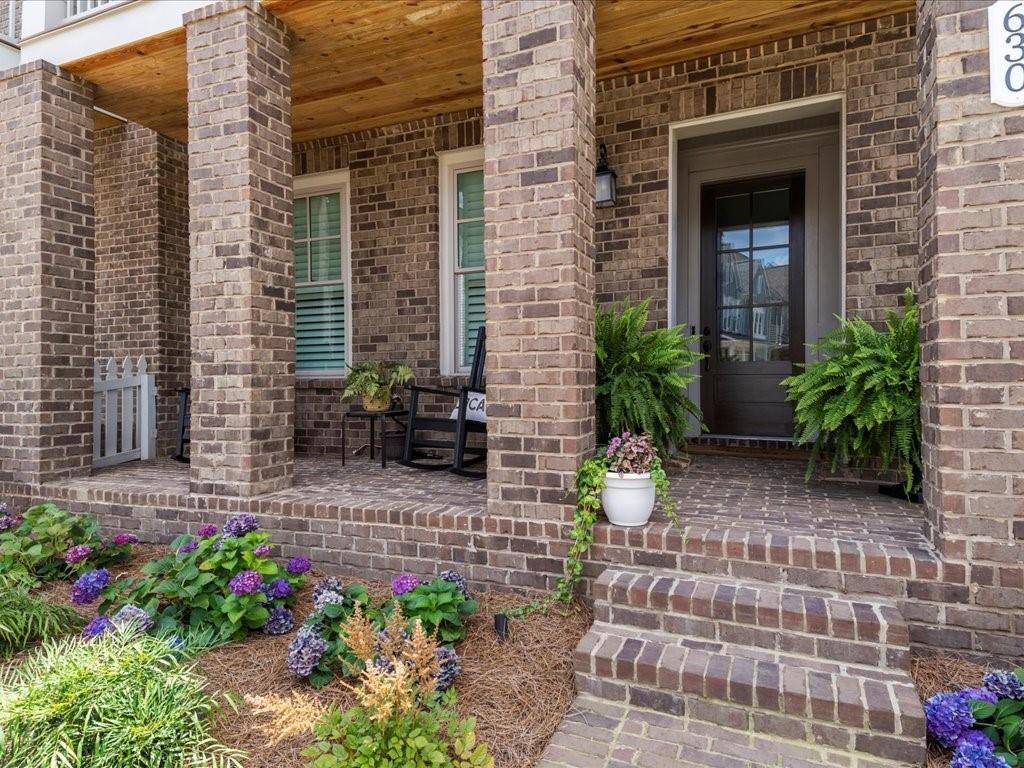 Woodstock, GA 30188,630 Brashy ST
