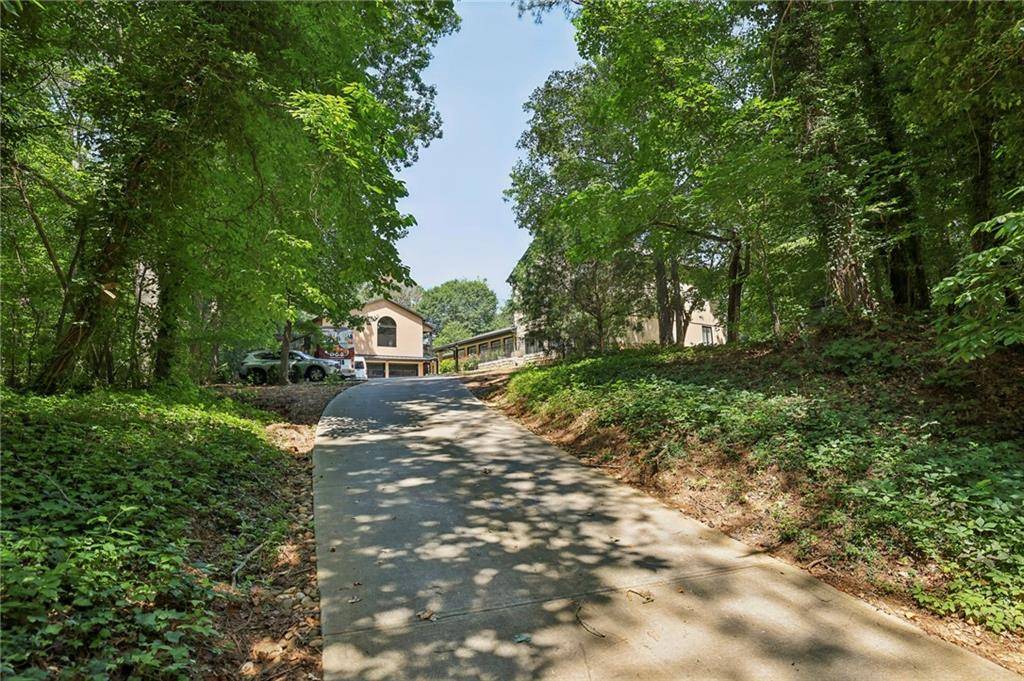 Roswell, GA 30075,1024 Lake Charles DR