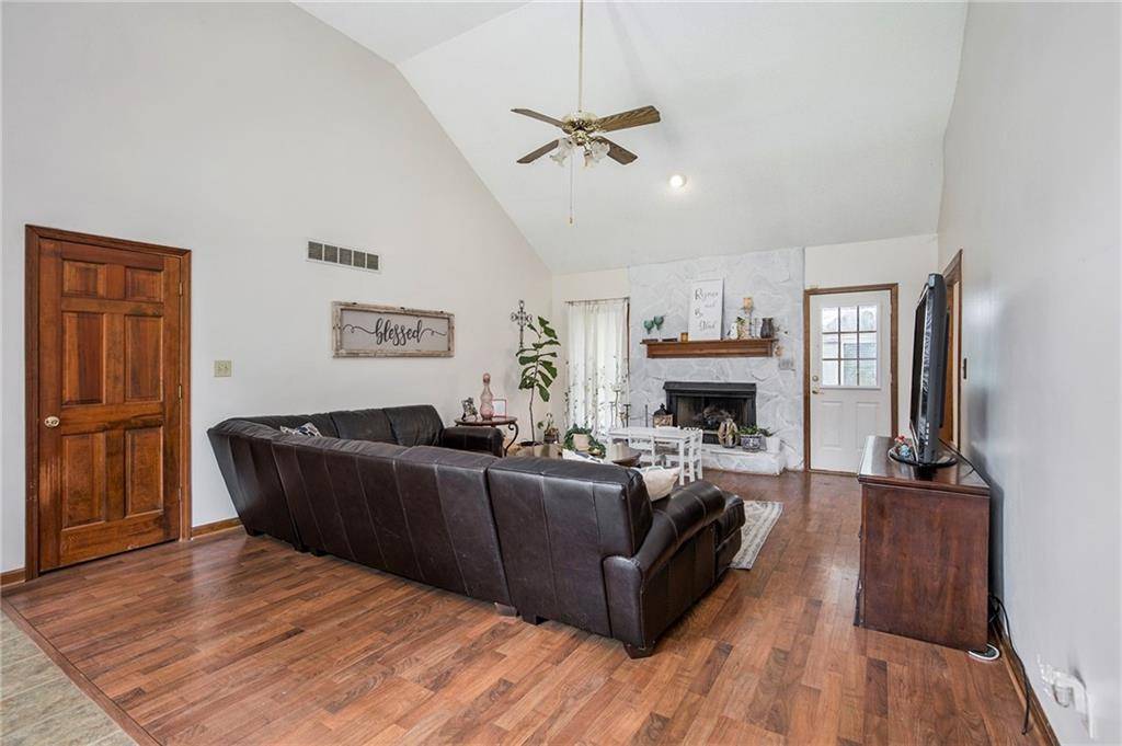 Hiram, GA 30141,254 Swan DR