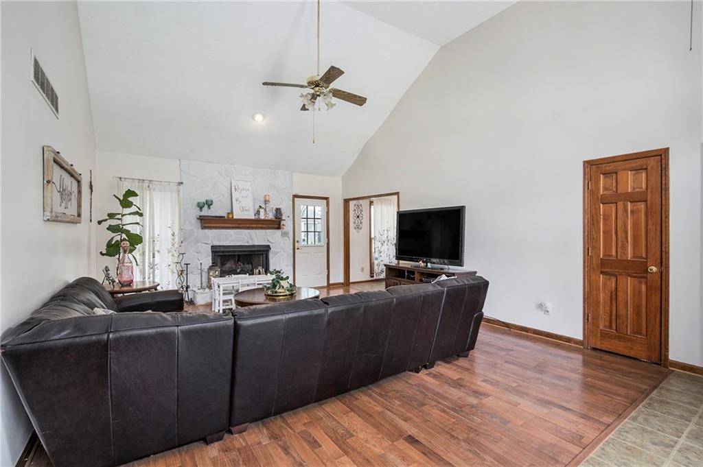 Hiram, GA 30141,254 Swan DR